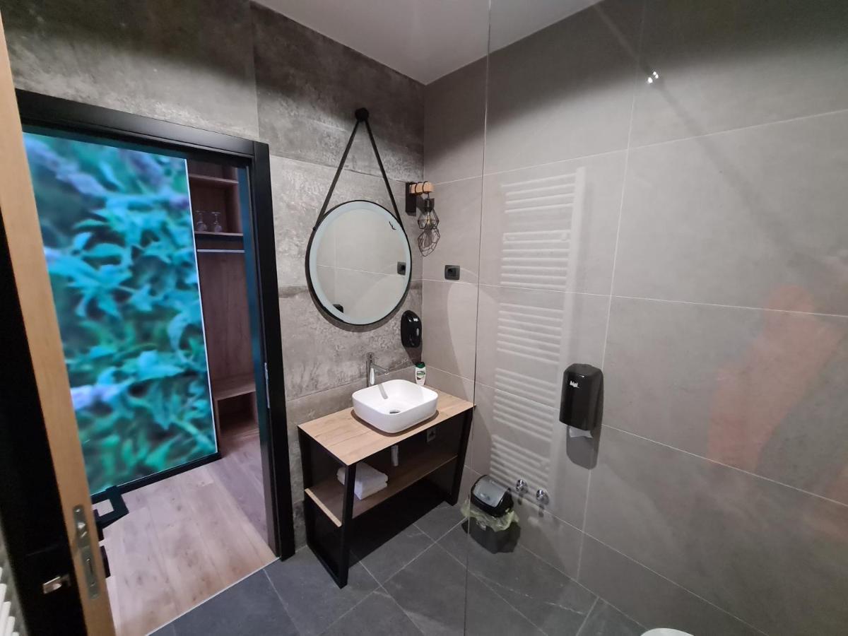 טומיסלאבגראד Motel Btg מראה חיצוני תמונה